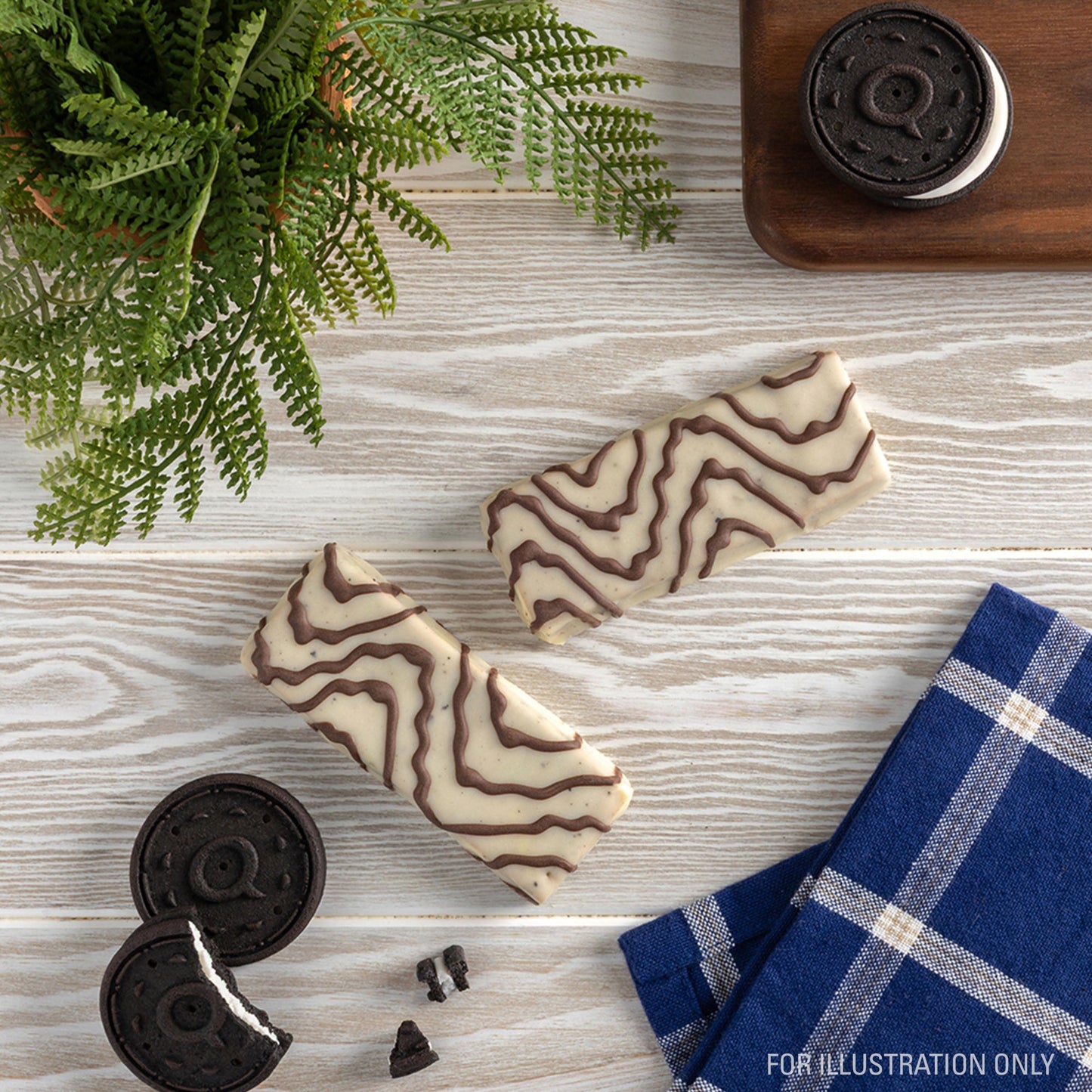 dipped-cookies-and-cream-protein-bars-g5 15807_QN_USA_ProteinBar_CAC_InterimAssetUpdate_Digital-Dipped-ProductCarouselSet_Tabletop2.jpg